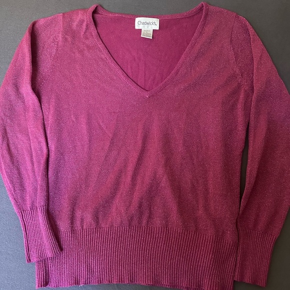 Vintage Chadwick’s V-Neck Magenta Sparkly Sweater - Picture 6 of 6